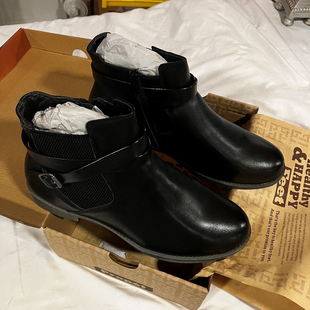 Propet Tatum Women's Ankle Boots 9.5 WIDE in black